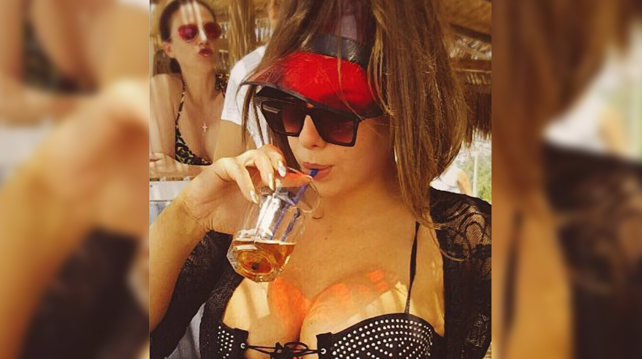 Ingrit Gjoni me foto seksi nga plazhi