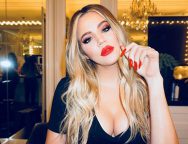 Khloe
