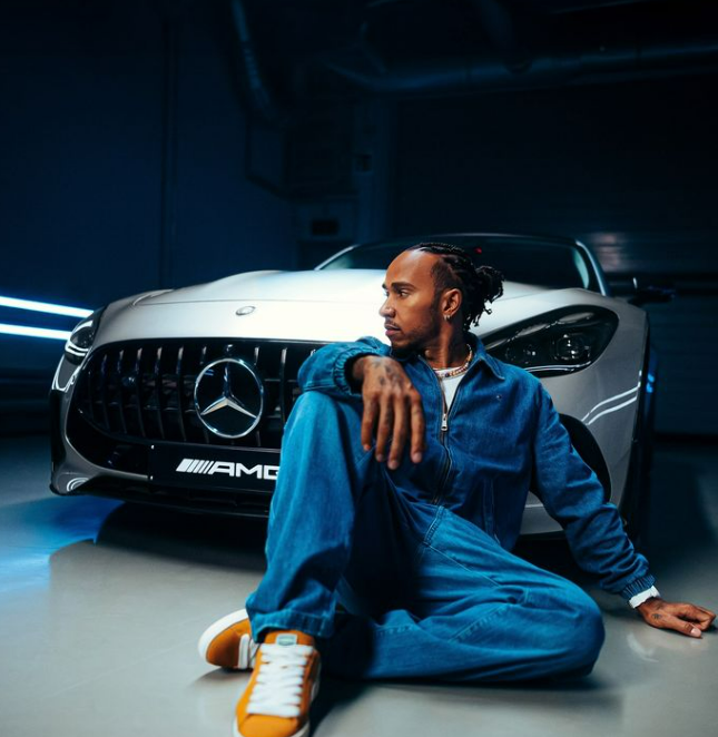 Lewis Hamilton largohet nga Mercedes tek Ferrari