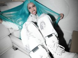 💧