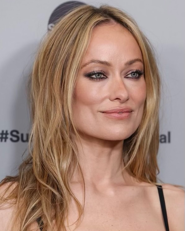 Sarah Creal, krijuesja që sfidon standardet e bukurisë për gratë mbi 40 vjeç