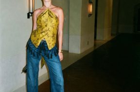 I’m here for a cocktail top moment 🤌🏻Comment LOOK for the outfit links xx