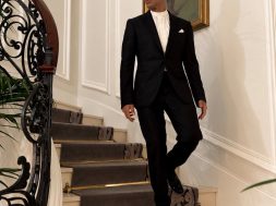 When walking down any staircase it is essential to look off into the distance and ponder about l (1)